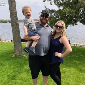 Meet your Posher, Caitlin